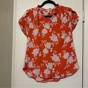 41 Hawthorn Tiffiny Tulip Sleeve Blouse red size S
